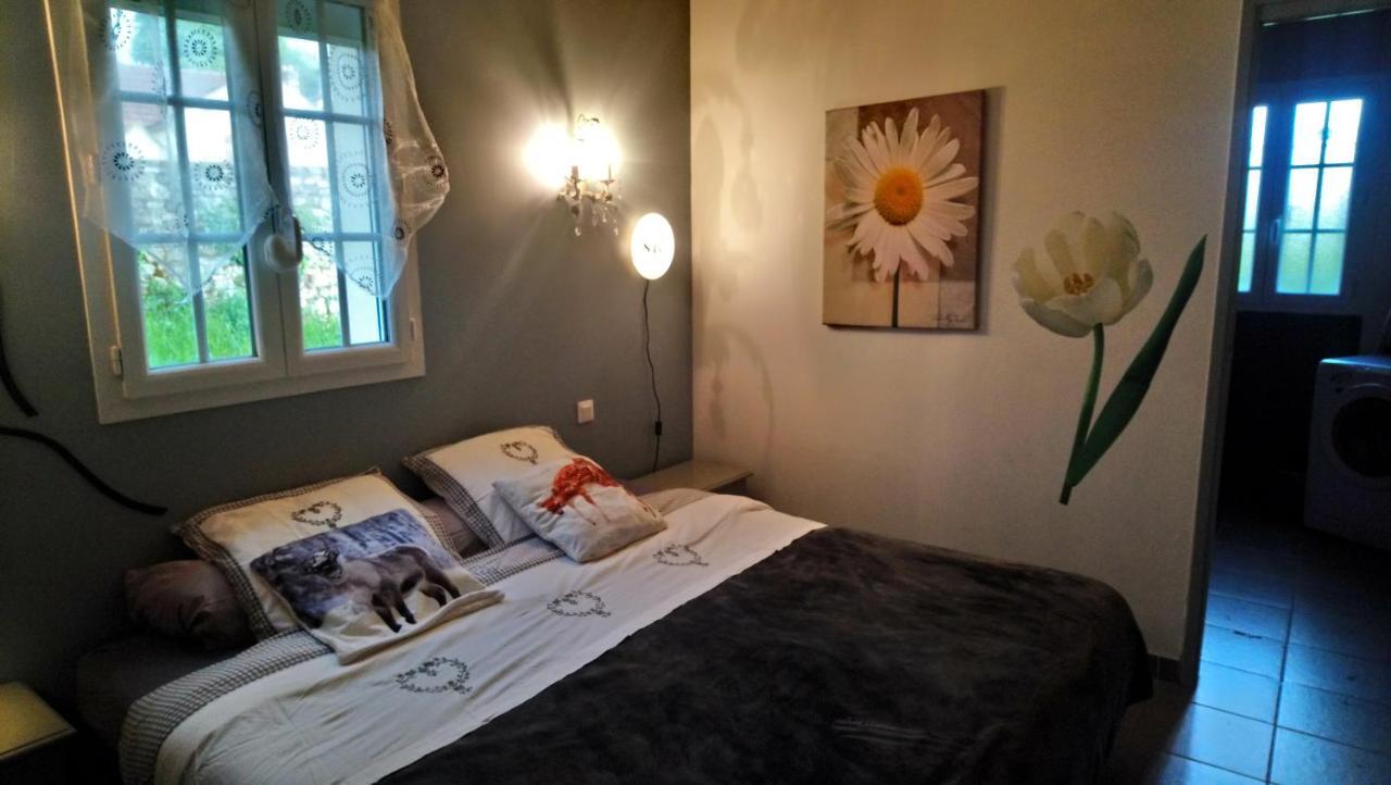 Casa vacanze Gîtelabaronnaise Avec Piscine Chauffée Prés Parc Asterix Baron (Oise)